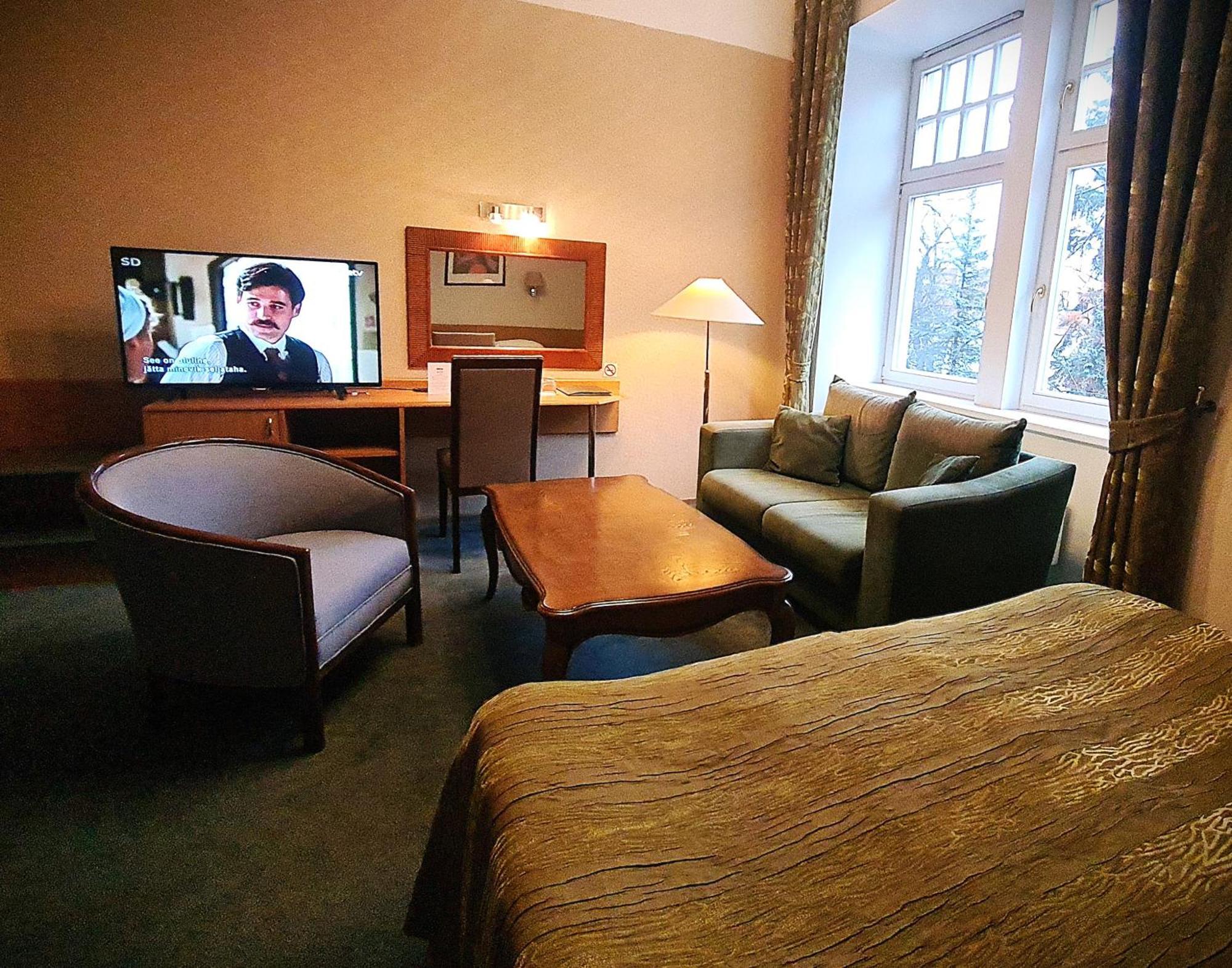 Barclay Hotel Тарту Екстериор снимка