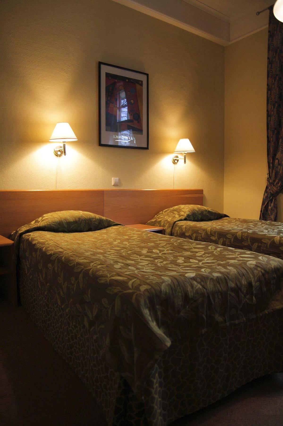 Barclay Hotel Тарту Екстериор снимка