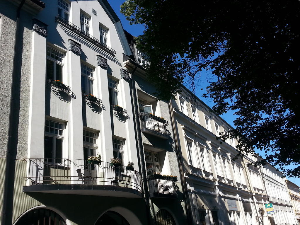Barclay Hotel Тарту Екстериор снимка