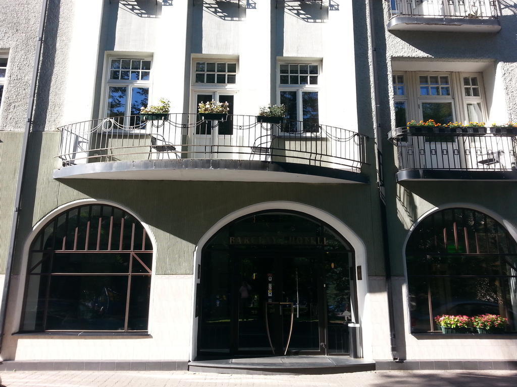 Barclay Hotel Тарту Екстериор снимка